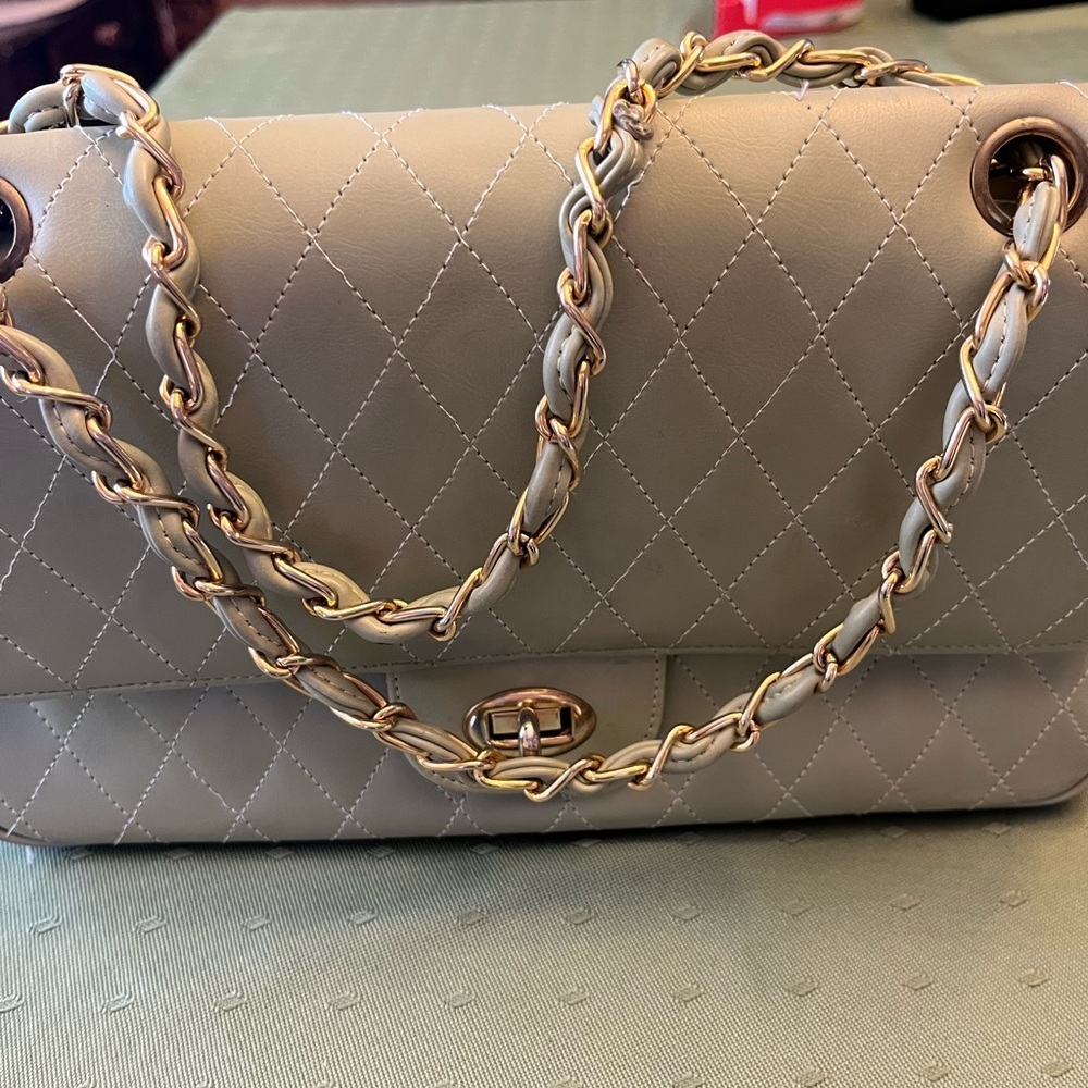 MEYERS Chic Quilted Olive hand Bag - Picture 3 of 9